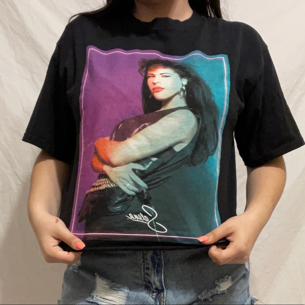 SELENA T SHIRT
